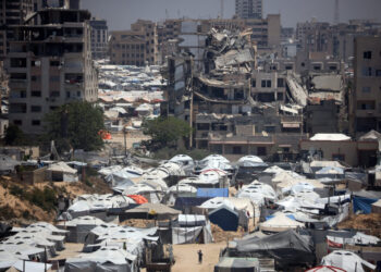 Israeli Strikes Claim 14 Lives Amid Ongoing Conflict