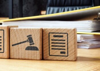 Contractors Face Fear Amid Federal Shutdown Costs